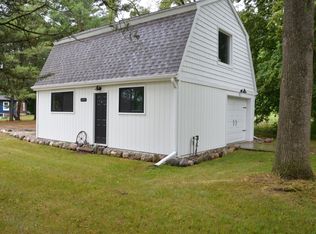 15564 S M 43 Hwy, Hickory Corners, MI 49060