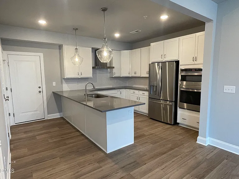 600 Hedrick Ridge Rd #102 — Photo 6
