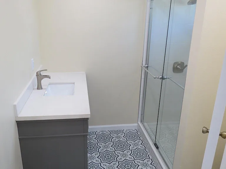 1815 Morrison St — Photo 19