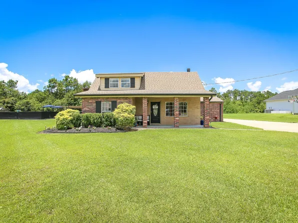 7220 Vermillion Dr, Lake Charles, LA 70605