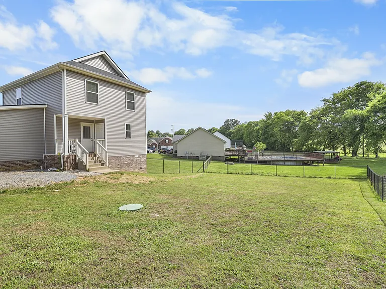 1380 Todd Phillips Ct — Photo 20
