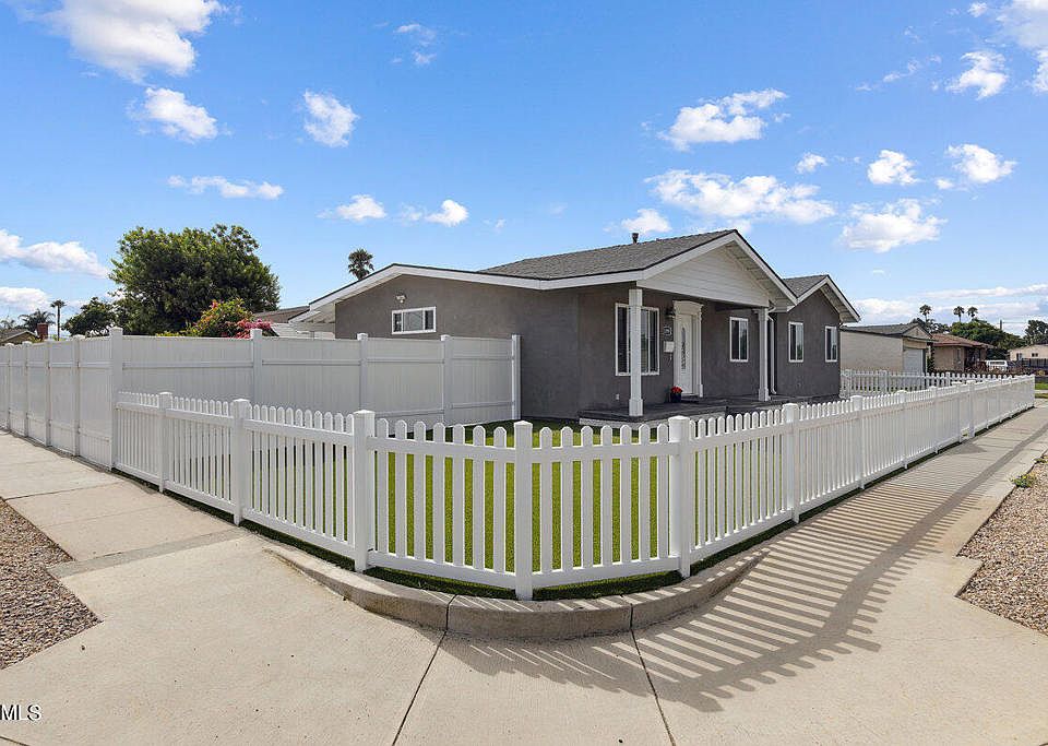 1st image of 1098 Evergreen Ln