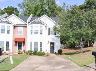 111 Chastain Loop, Newnan, GA 30263