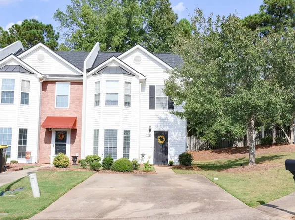 111 Chastain Loop, Newnan, GA 30263