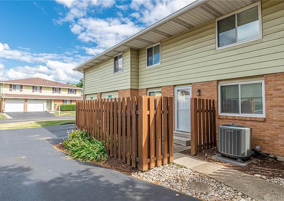 1st image of 1703 Villa South Dr