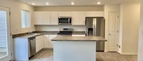 5th image of 1137 Amber Dr