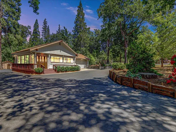 14052 Highland Dr, Grass Valley, CA 95945