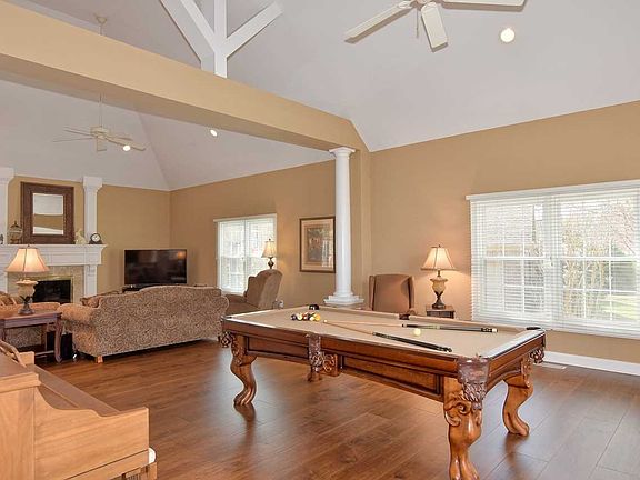 3rd image of 8609 Copper Creek Dr