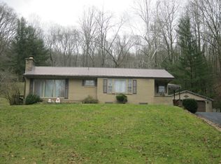 18096 Laurel Run Rd, Nelsonville, OH 45764