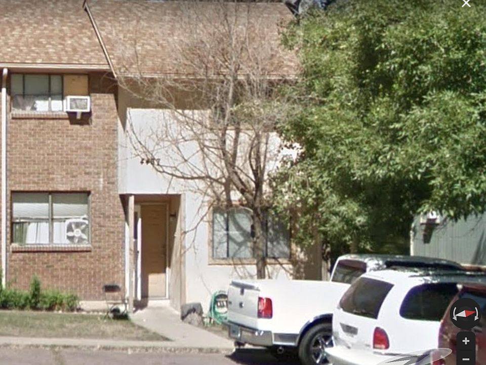 Front of Townhome