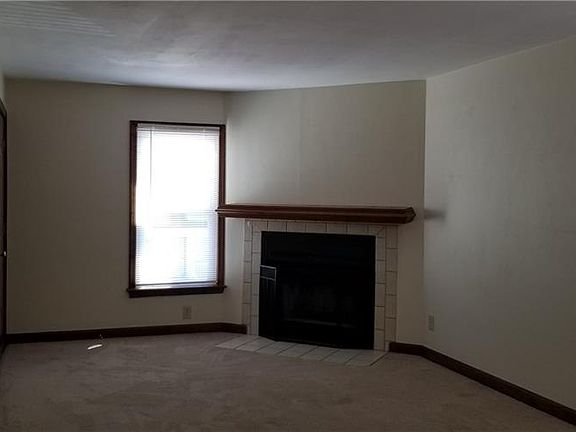 2nd image of 305 Green St #4-D