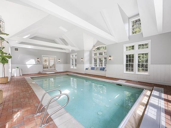 4th image of 4 Fraser Ln