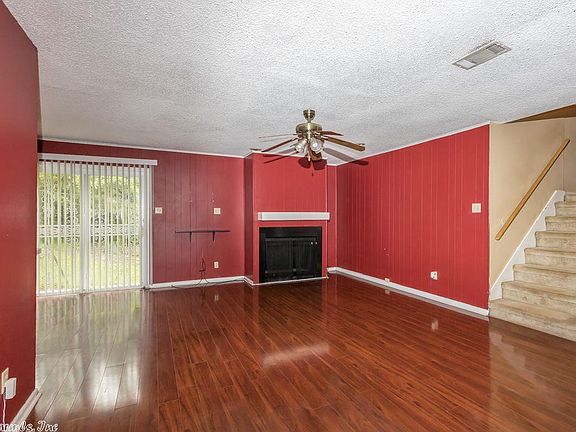 2nd image of 9 Lita Ln