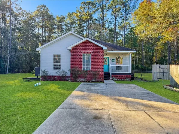 30222 Diane St, Lacombe, LA 70445