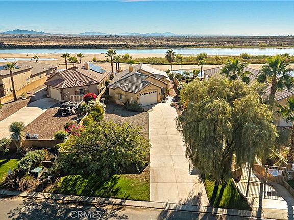2nd image of 2710 Colorado River Rd