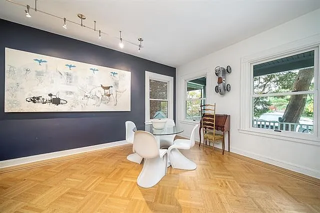 105 Fairview Ave — Photo 13