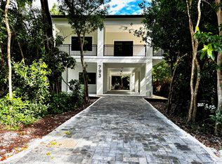 793 Oceana Ave, Key Largo, FL 33037