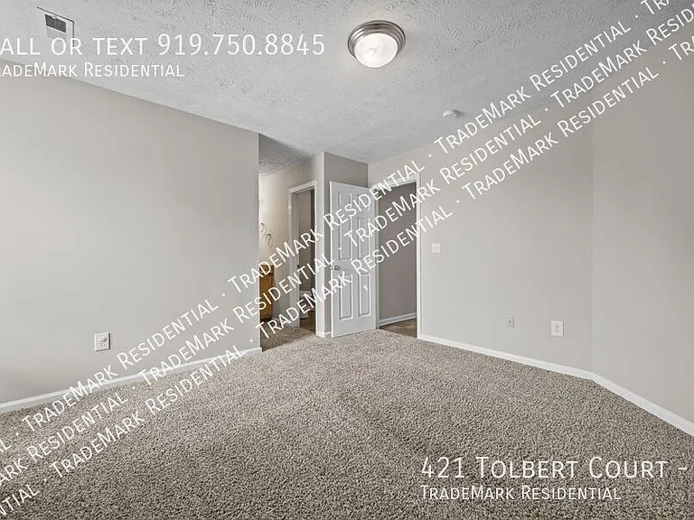 421 Tolbert Ct #C — Photo 14