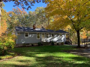 56 Old Orchard St, Groton, MA 01450