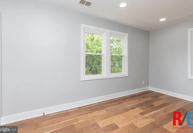 4100 Queensbury Rd #1 — Photo 16