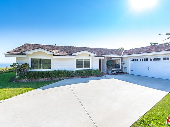 2nd image of 6267 Tapia Dr