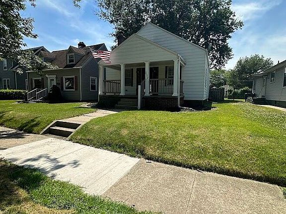 3rd image of 2009 Inglewood Pl