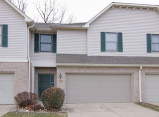 1018 Montgomery Dr, Greenwood, IN 46143
