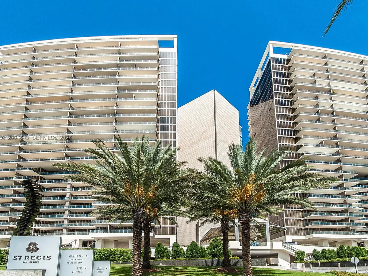 Building Photo - 9705 Collins Ave #804N
