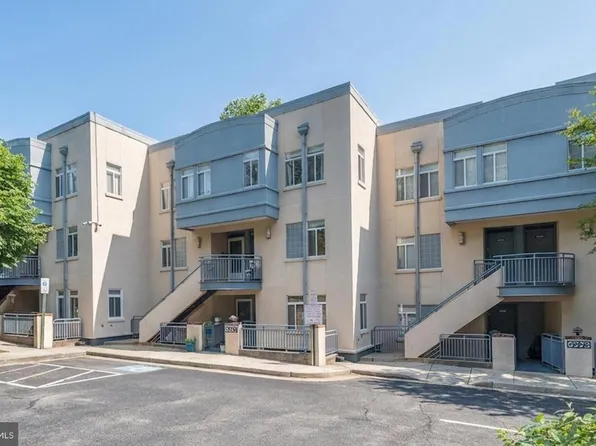 6327 Stevenson Ave APT D, Alexandria, VA 22304