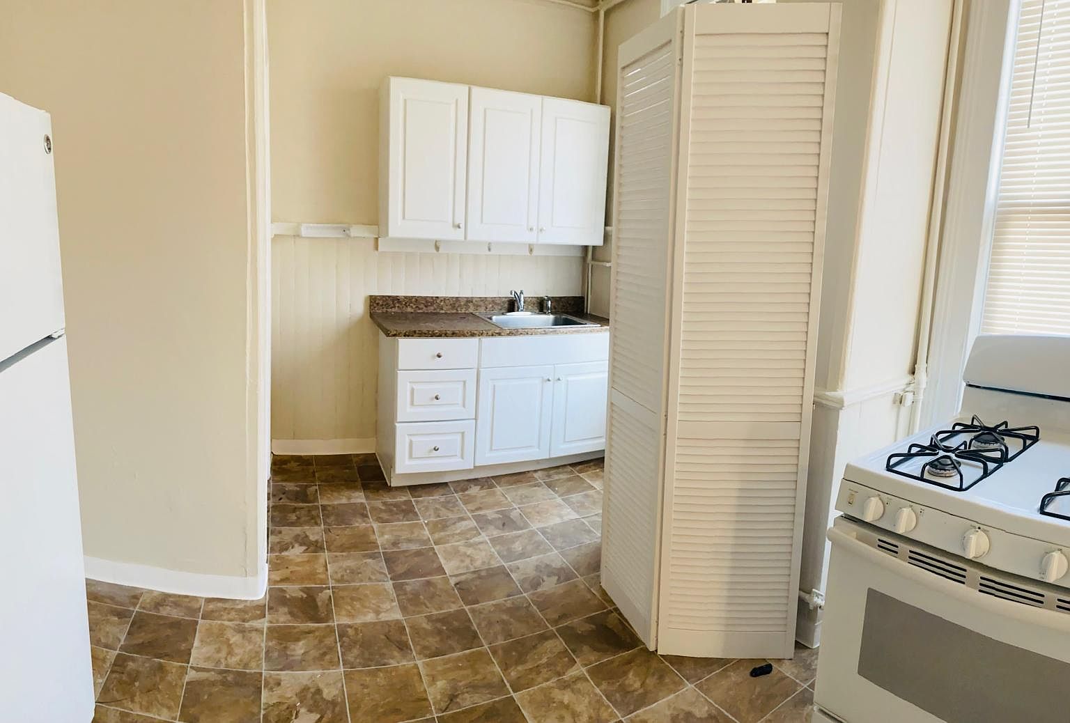 452 Us Hwy, Winsted, CT 06098 Zillow