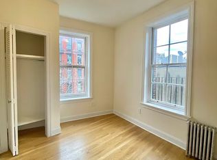 325 Bleecker St #12, New York, NY 10014