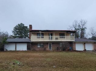 213 Ricks Dr, Mansfield, LA 71052