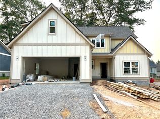 206 Weybridge Dr #16, Arden, NC 28704