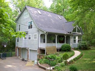 1912 Hollister Rd, Signal Mountain, TN 37377