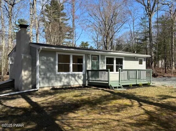 133 Arrowood Dr, Milford, PA 18328
