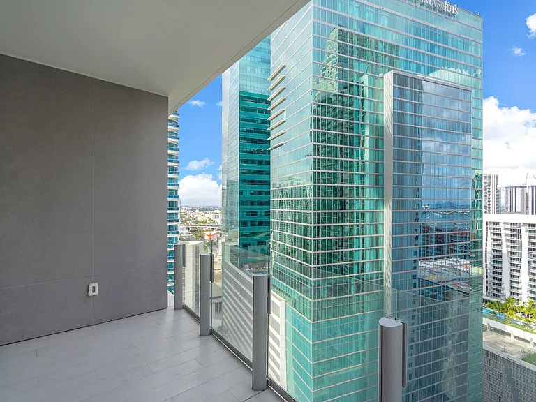300 Biscayne Boulevard Way #3008 — Photo 25