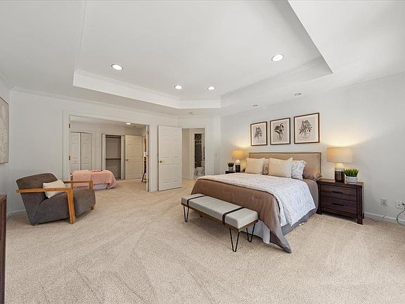 4th image of 1703 Parkside Ave