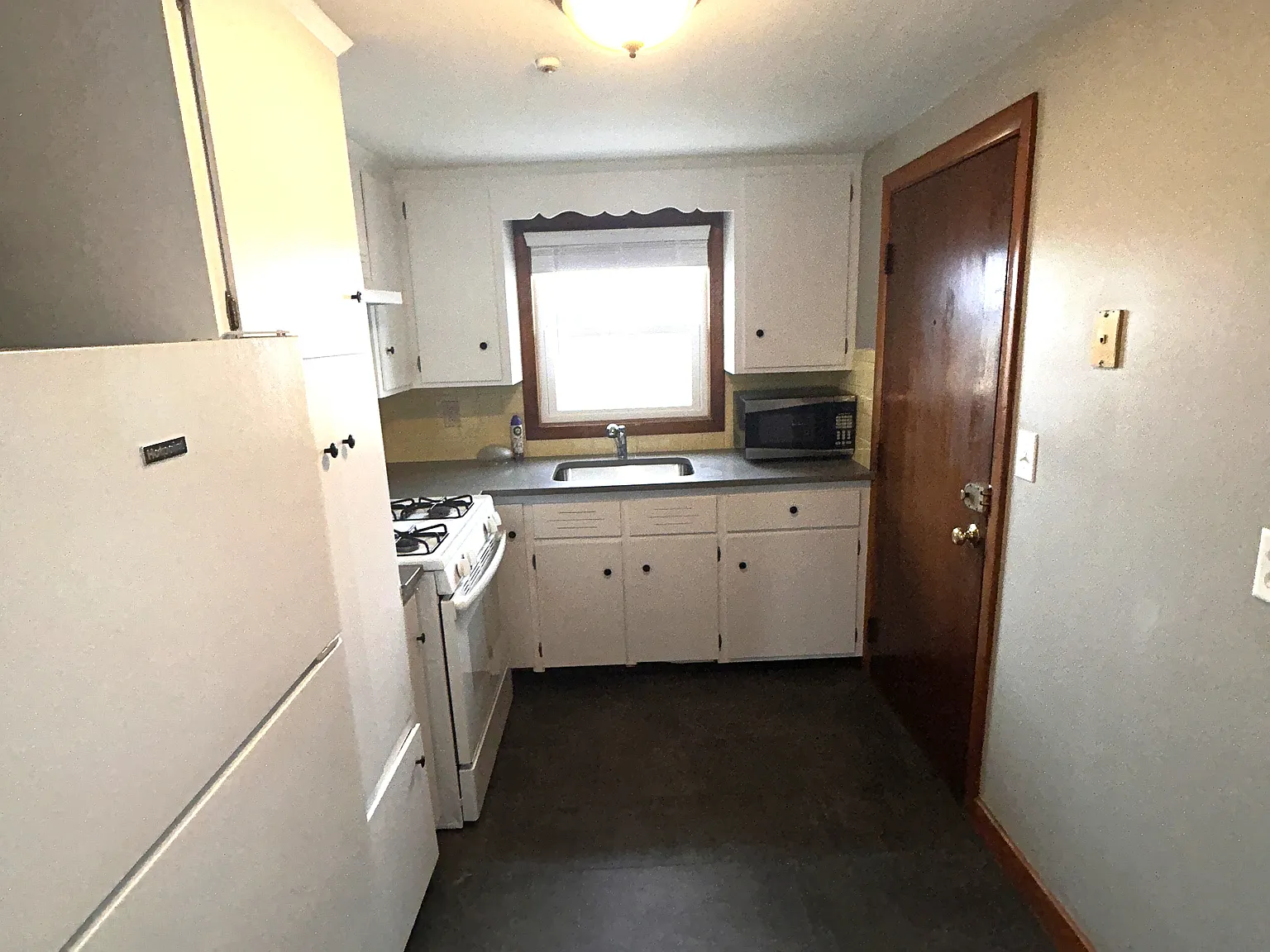 1 bed, $1,950 — Photo 2