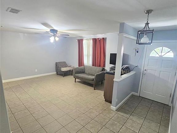 5th image of 9989 Leahy Rd