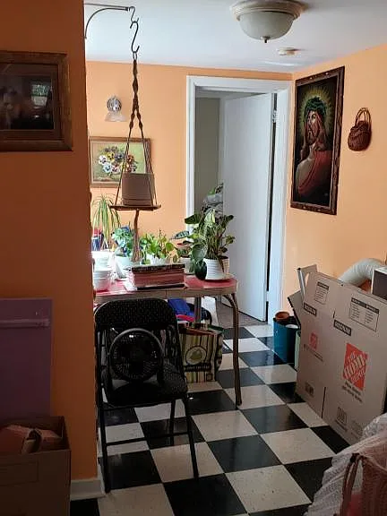 484 Ashland Ave #9 — Photo 9