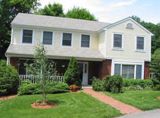 88 Park St, Pleasantville, NY 10570
