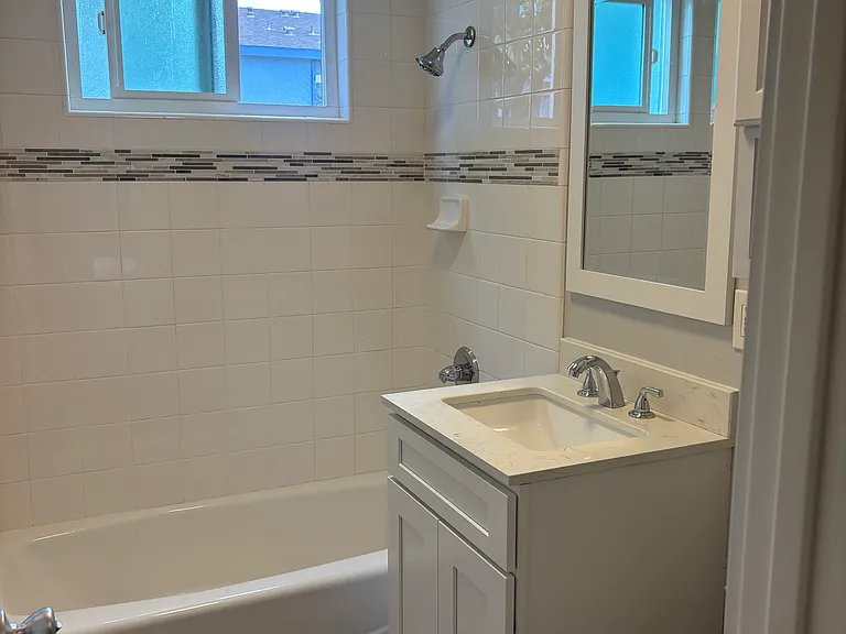 521 La Cadena Way #1 — Photo 7