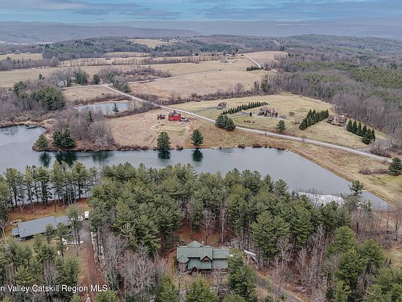 4th image of 126 Lake In The Sky Drive