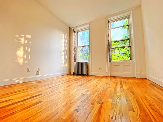 Rented by Corcoran | media 40