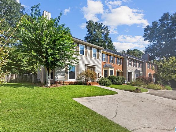 3rd image of 504 Old Rocky Ridge Ln