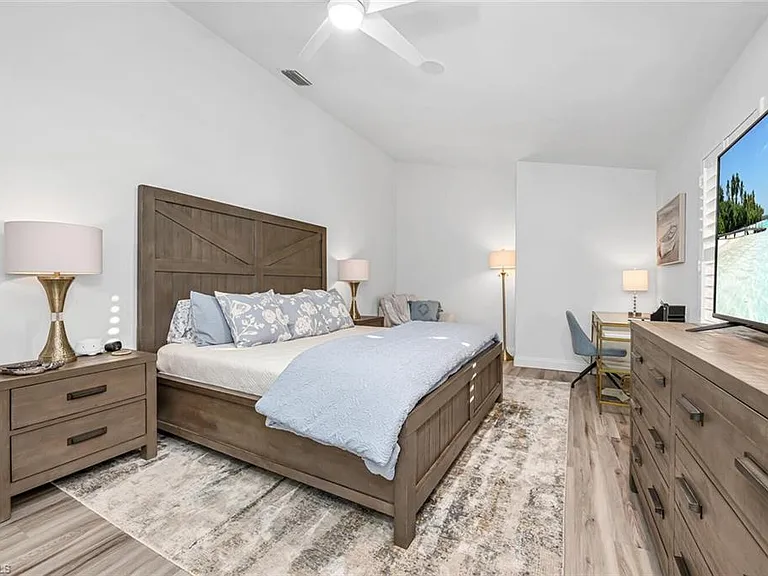 2736 Gulfview Dr — Photo 13