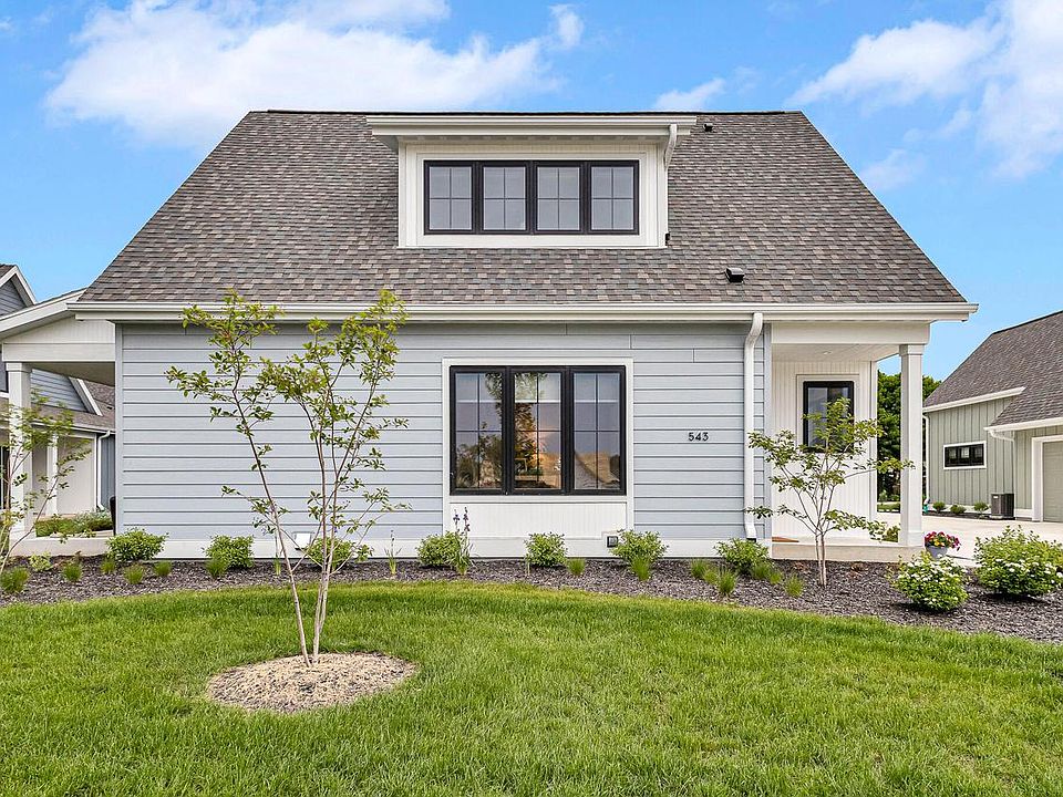 1st image of 543 Meadow CIRCLE EAST East