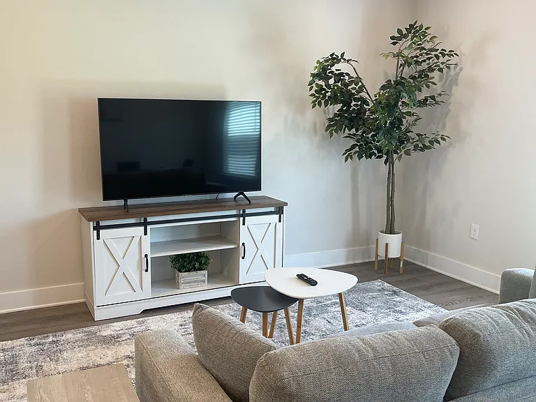 6361 Grove Park Dr — Photo 7