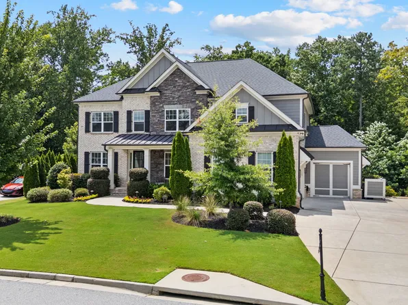 3755 Valleyway Rd, Cumming, GA 30040