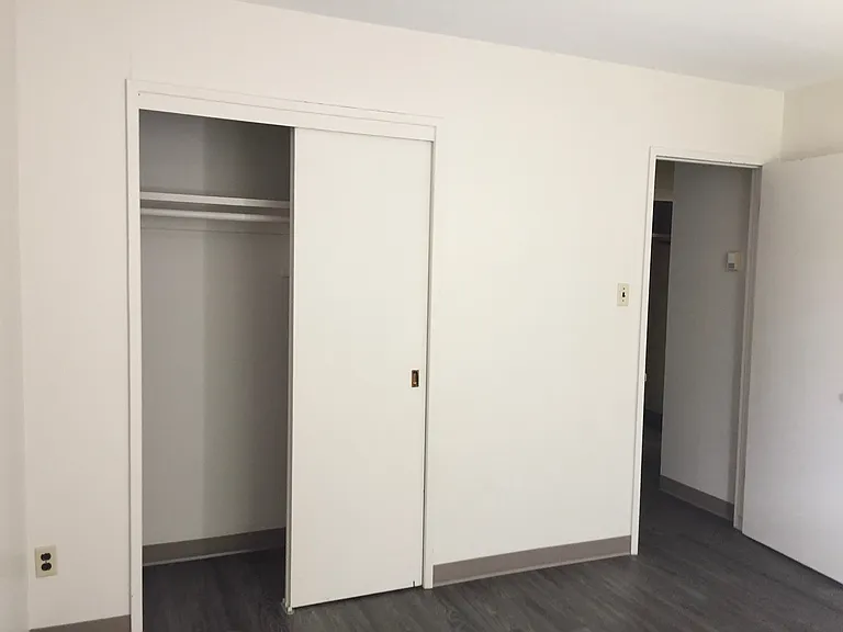 1740 Taylor Ave — Photo 20